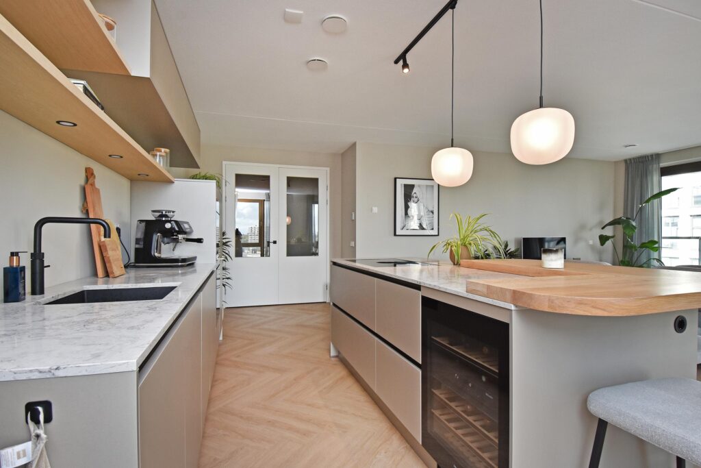 Woning te koop: Deltapromenade 345,'S-GRAVENHAGE, 'S-Gravenhage
