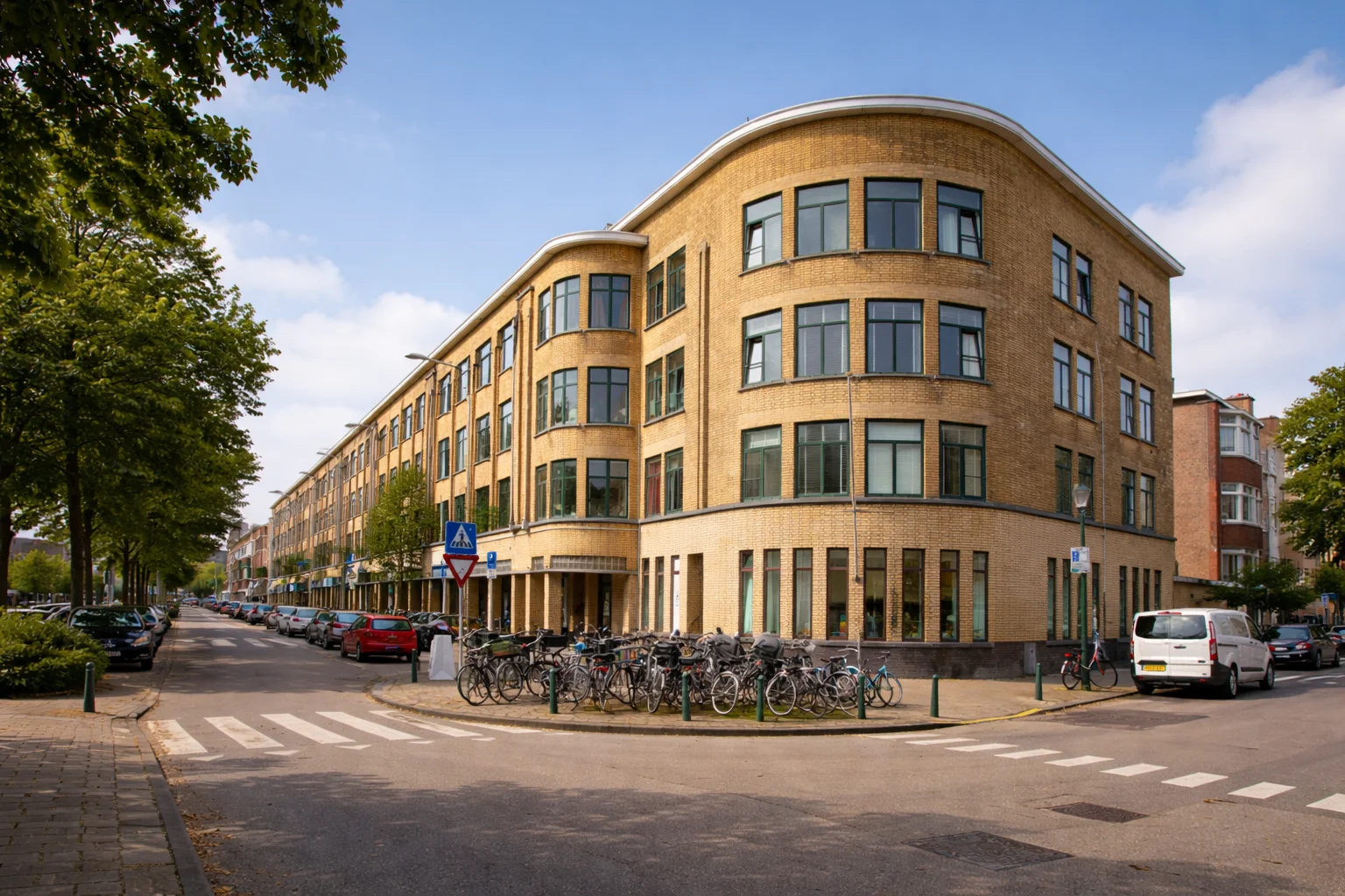 makelaar in de Vruchtenbuurt