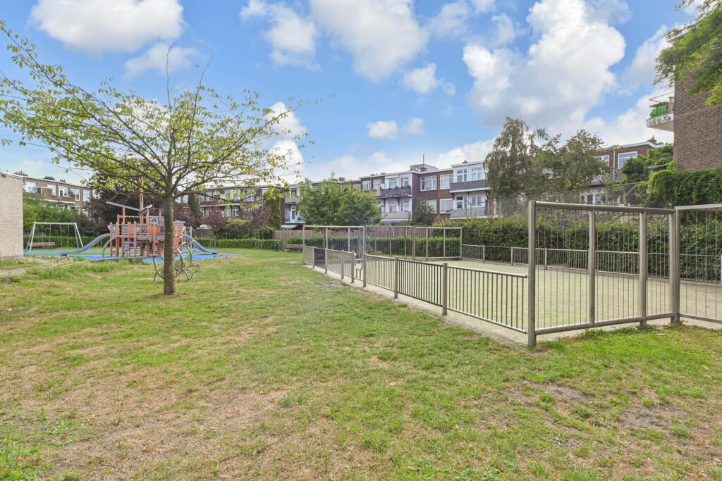 Woning te koop: Usselincxstraat 93,'S-GRAVENHAGE, 'S-Gravenhage